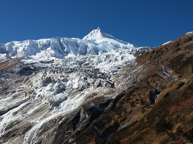 Manaslu Circuit Trek with Larke Pass